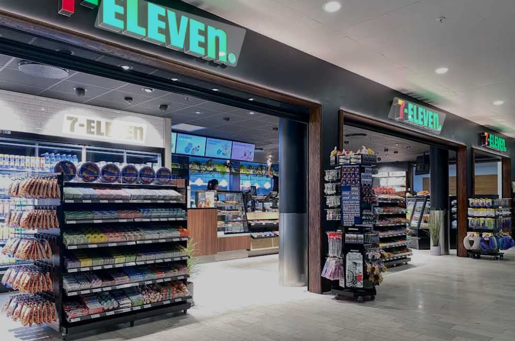 7-Eleven at Airport